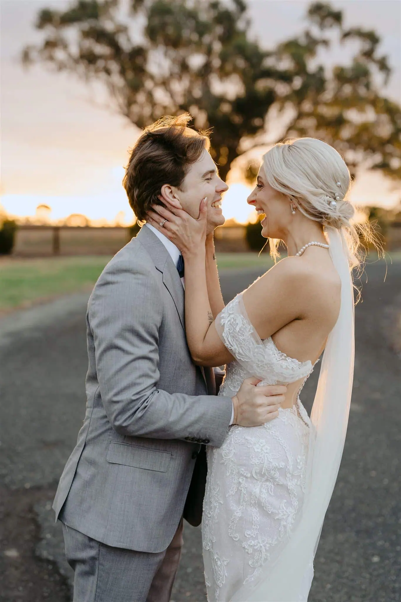 Yarra Valley wedding photographer — bride and groom at golden hour